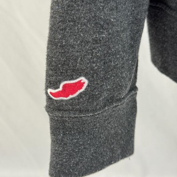 Iowa Hawkeyes Sweatshirt Gray Crew Neck Pullover Logo Big Ten Size Large 1847 - Picture 6 of 10